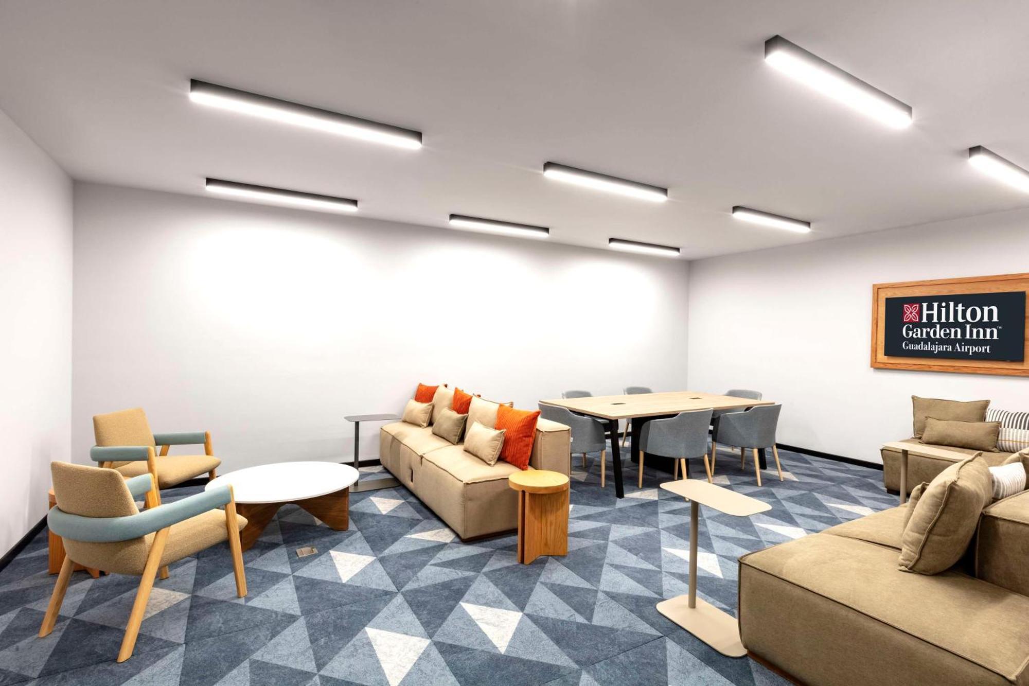 Hilton Garden Inn Guadalajara Airport El Zapote  Zewnętrze zdjęcie