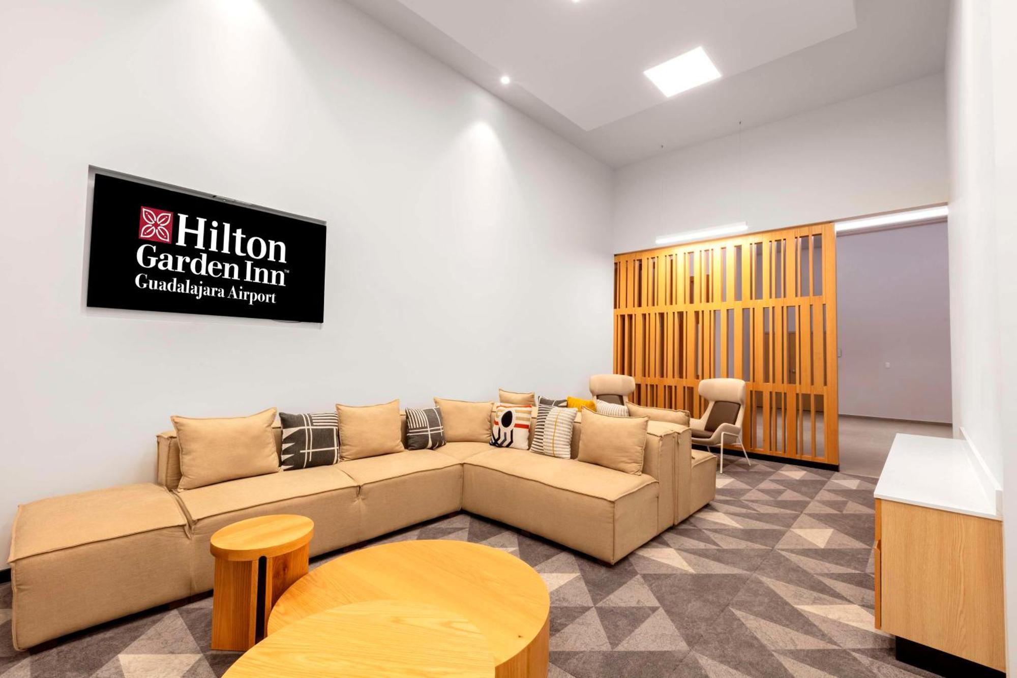Hilton Garden Inn Guadalajara Airport El Zapote  Zewnętrze zdjęcie