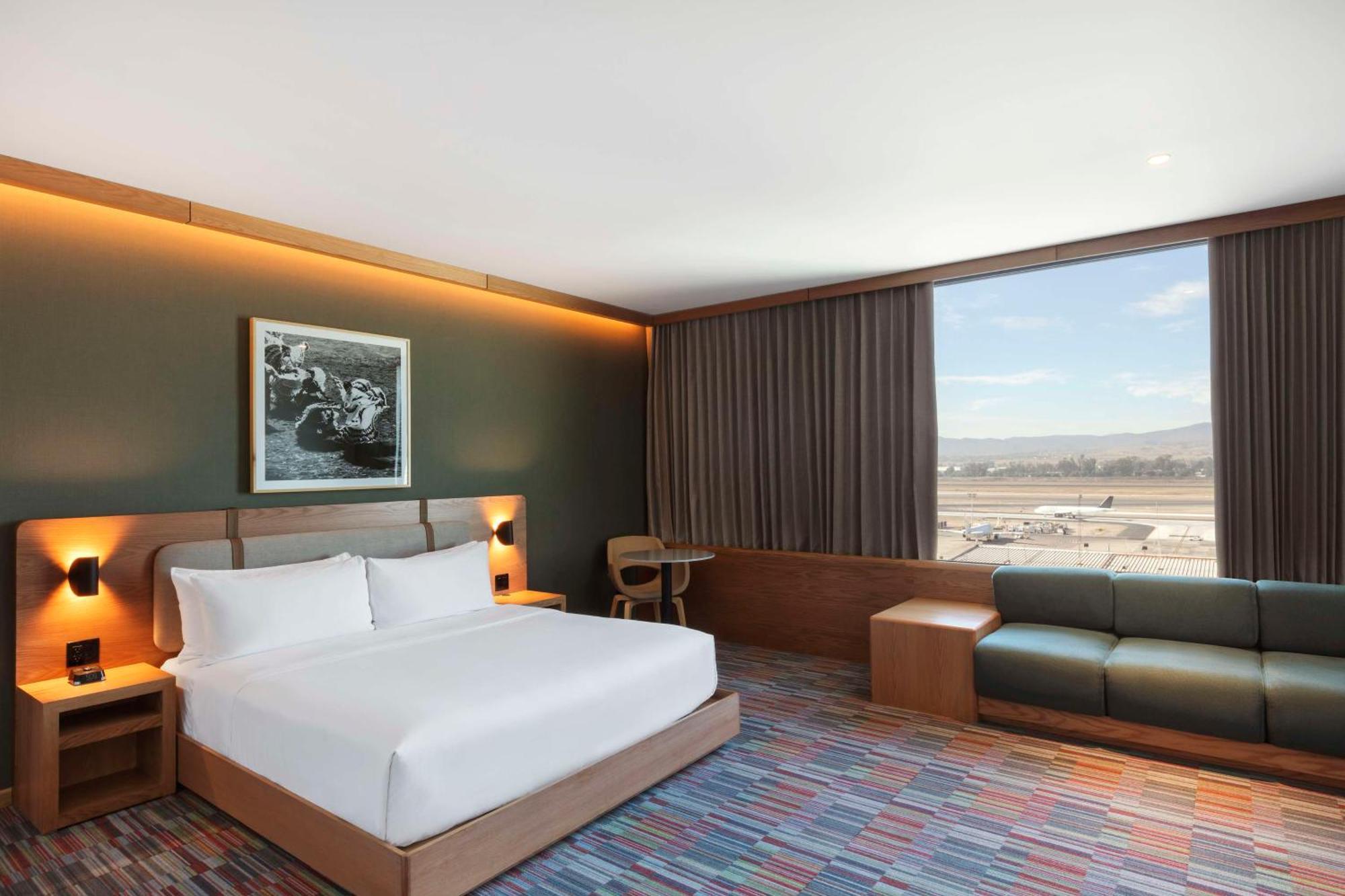 Hilton Garden Inn Guadalajara Airport El Zapote  Zewnętrze zdjęcie