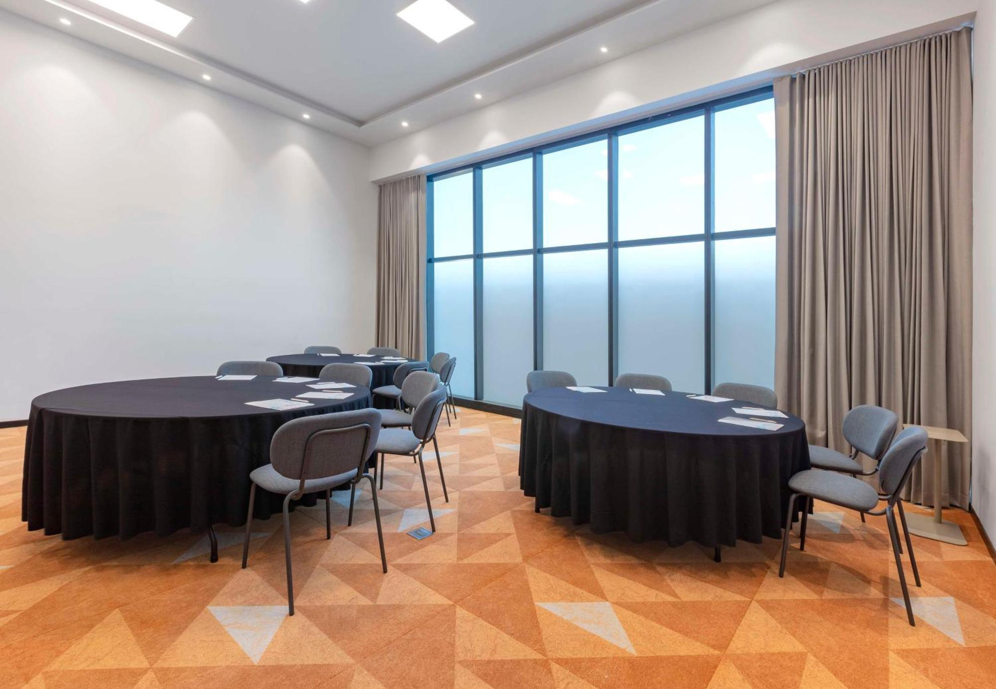 Hilton Garden Inn Guadalajara Airport El Zapote  Zewnętrze zdjęcie